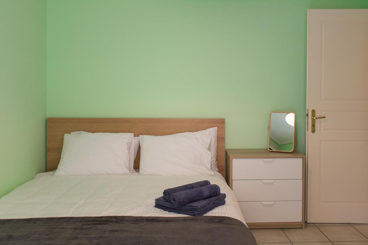 3 Bedroom Comfortable Apartment Gtd31506 Athena Bagian luar foto